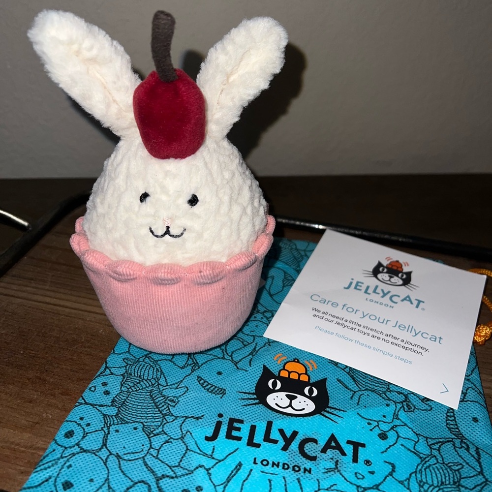 Dainty Dessert Bunny Cupcake